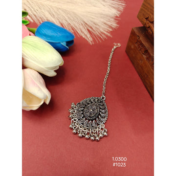 Silver-Plated Floral Maang Tikka
