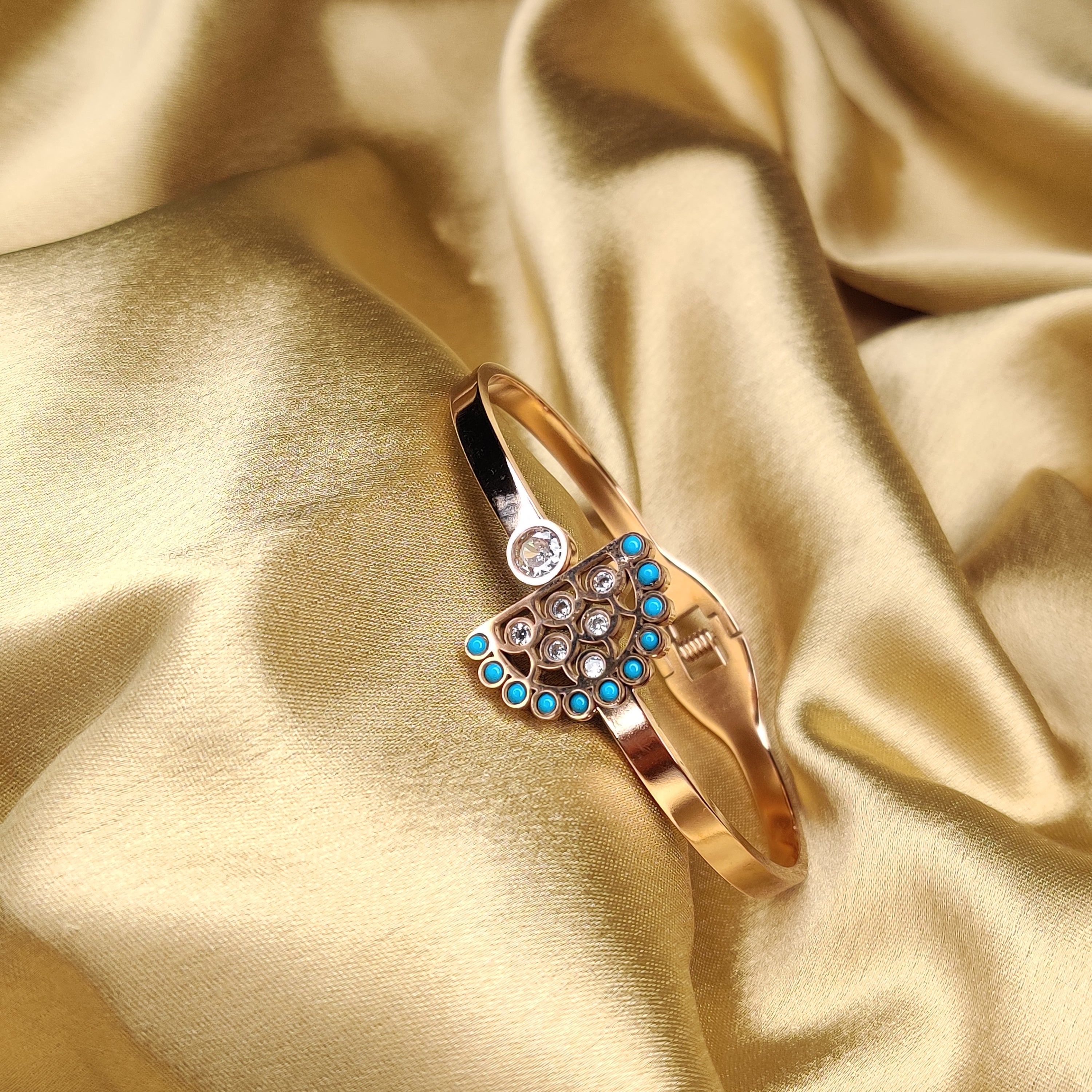 Premium Anti-Tarnish Statement Bracelet