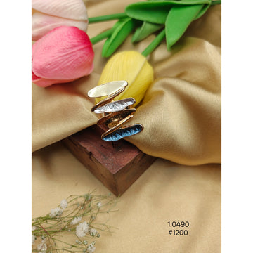 Multi-Tone  Spiral Wave Ring