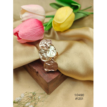 Multi-Tone Hammered Petal Cluster Ring