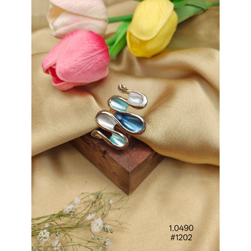 Multi-Tone Enamel Serpent Spiral Wave Ring