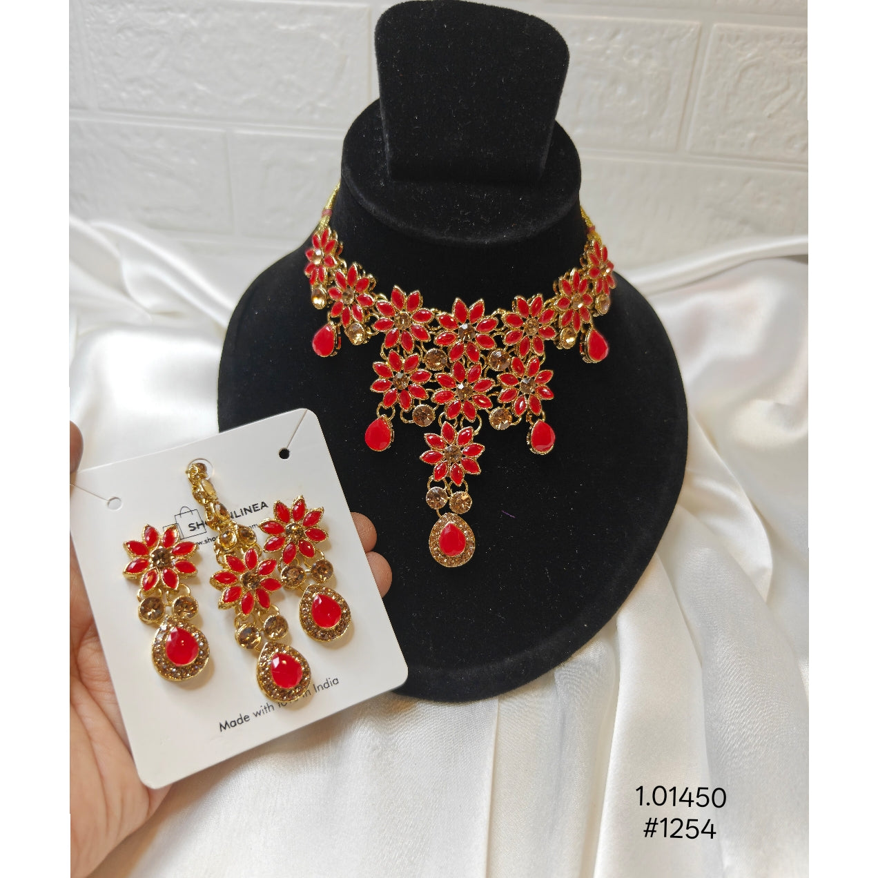 Vibrant Ruby Red and Gold Floral  Necklace Set