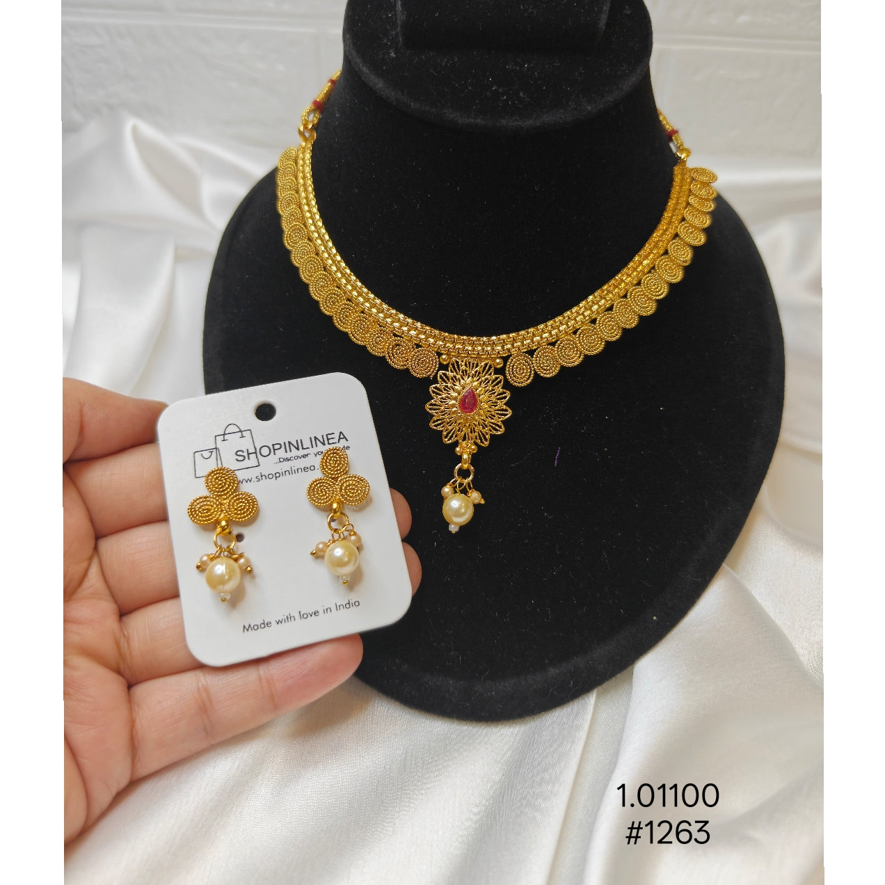 Gold-Plated Delicate Coin Necklace Set