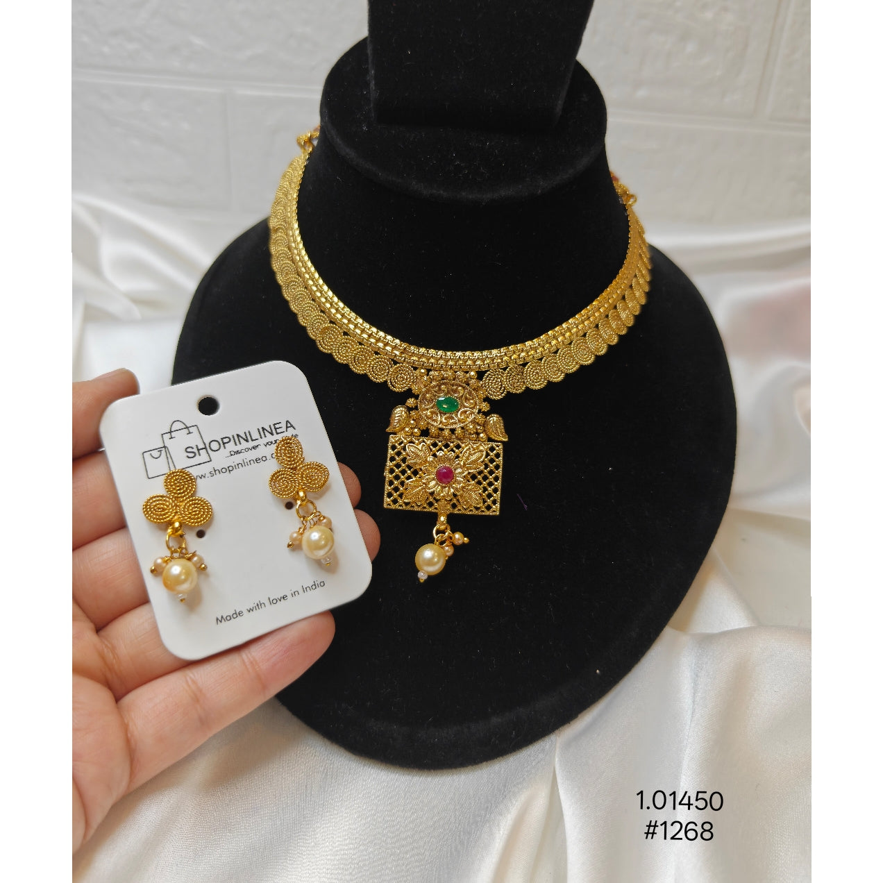 Gold-Plated Square Pendant Necklace Set
