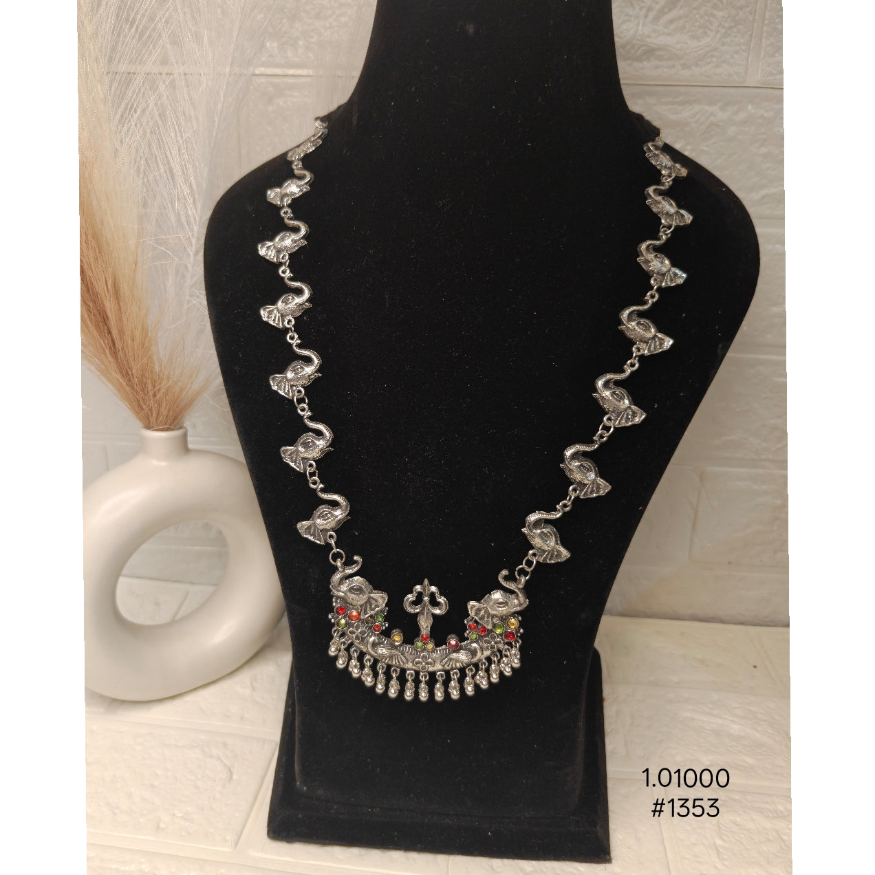 Oxidized Silver Elephant Motif Necklace