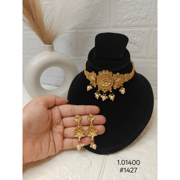 Gold-Toned Floral Choker Set
