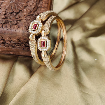 Bracelet Style Bangle Set