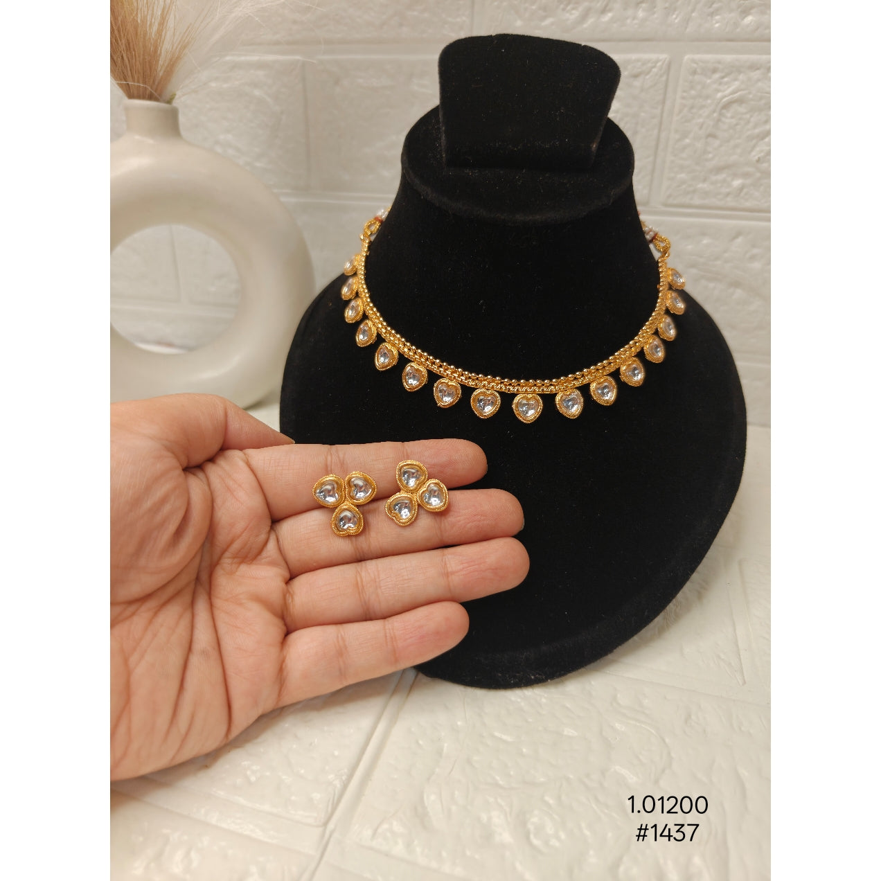 Gold-Plated Stone-Studded Jewellery Set