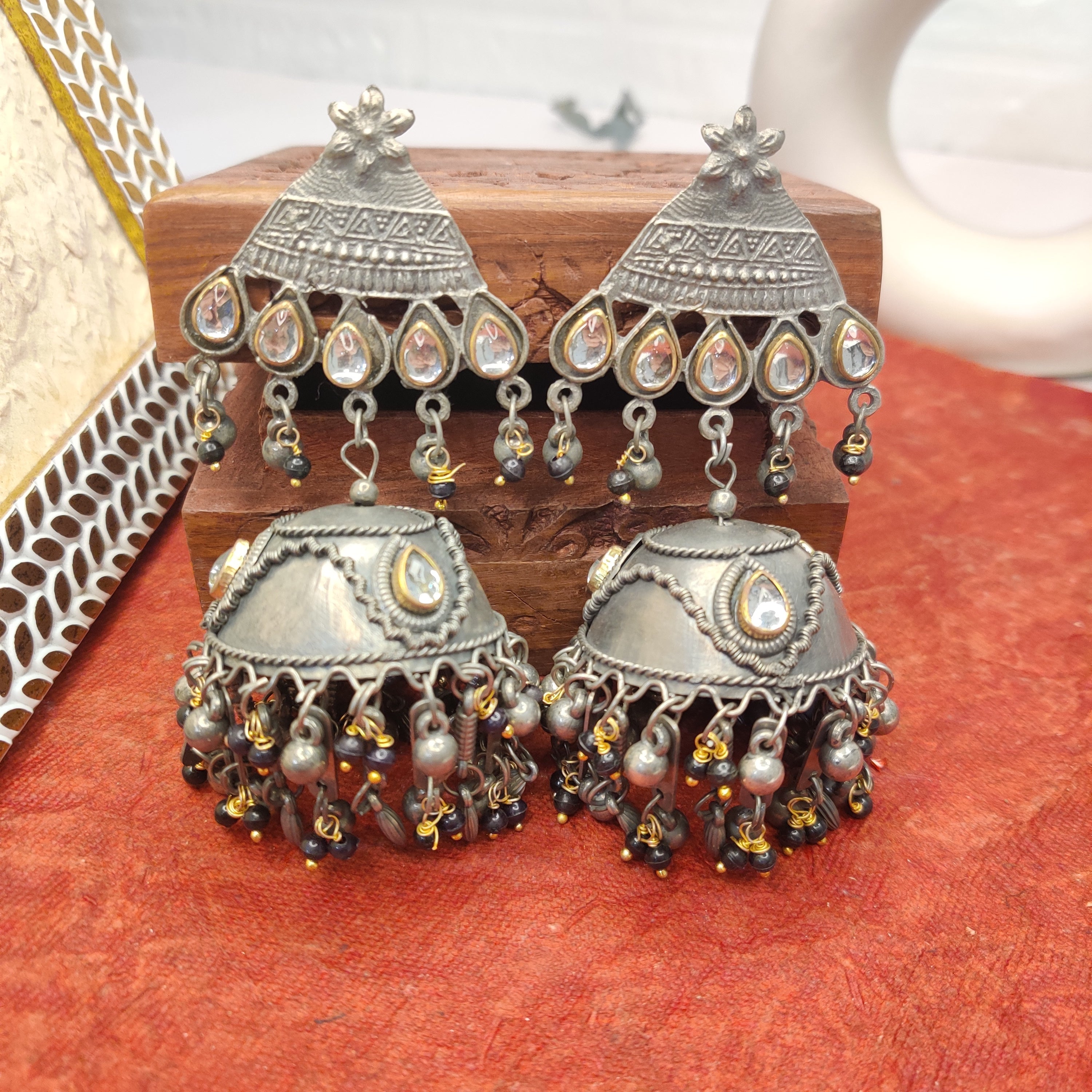 Elegant Lightweight Jhumkas