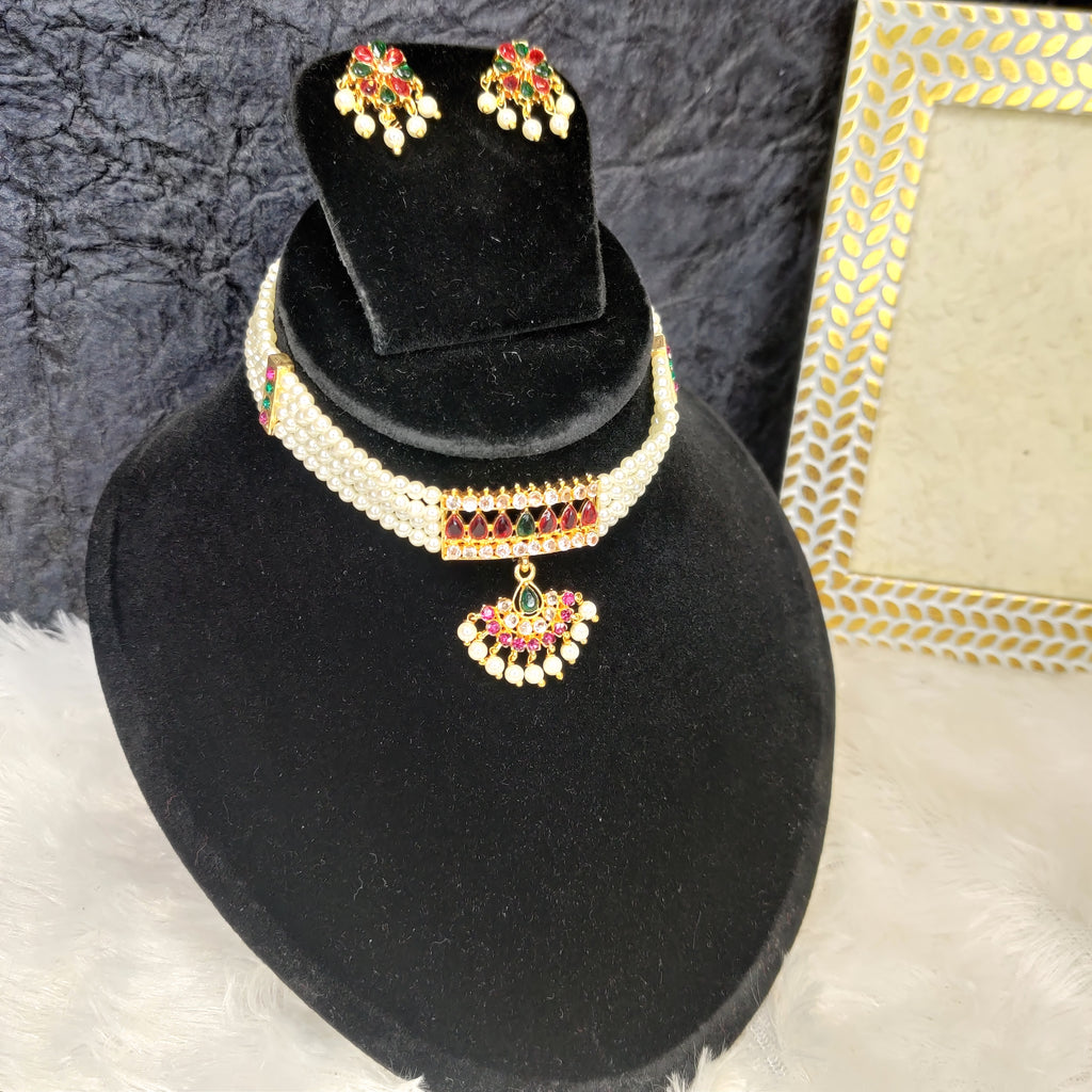 Pearl Choker With Multi Color Stones