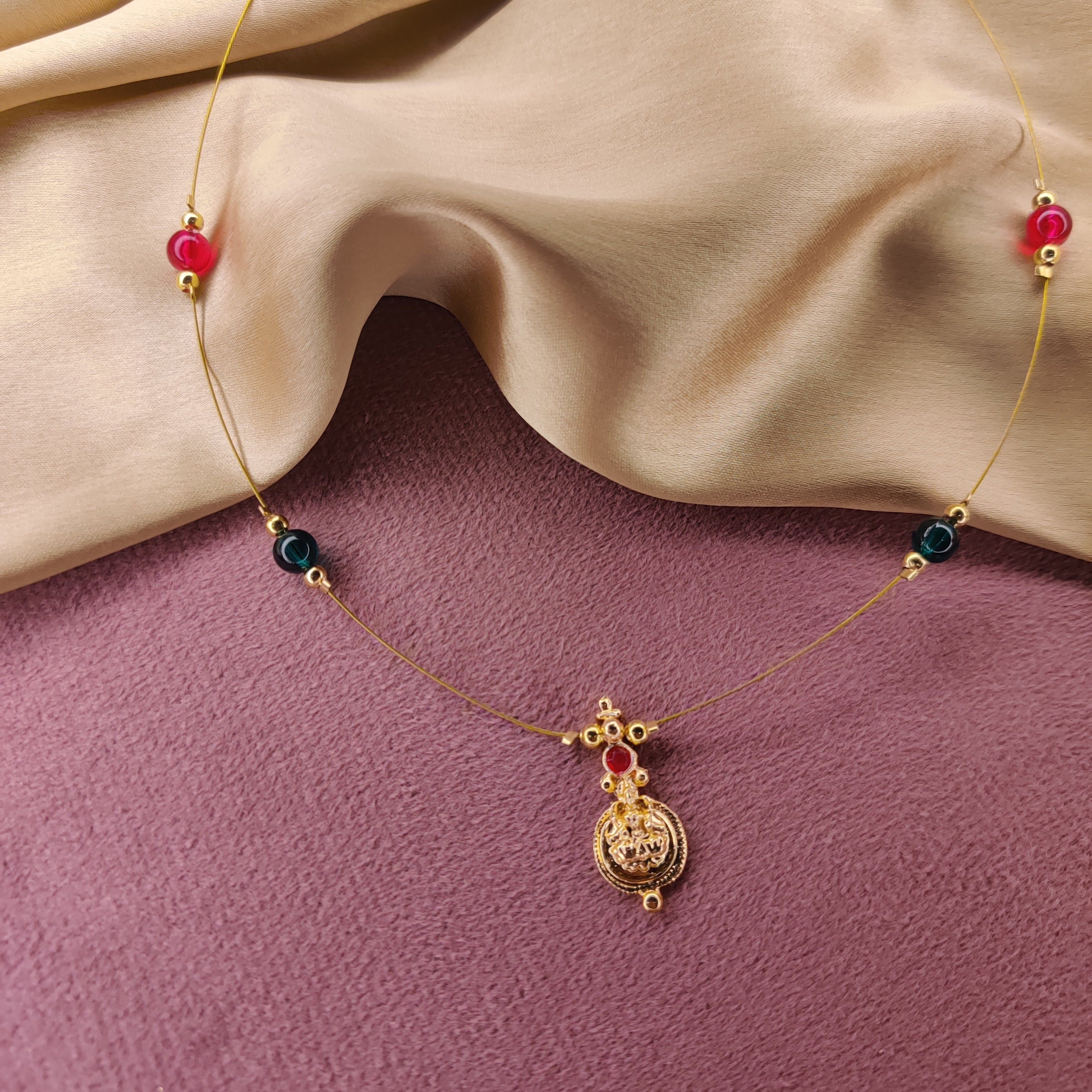 Simple Royal Invisible Necklace