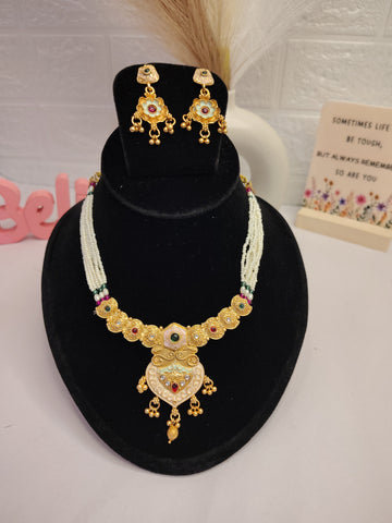 Luxe Aura Gold Jewelry Set