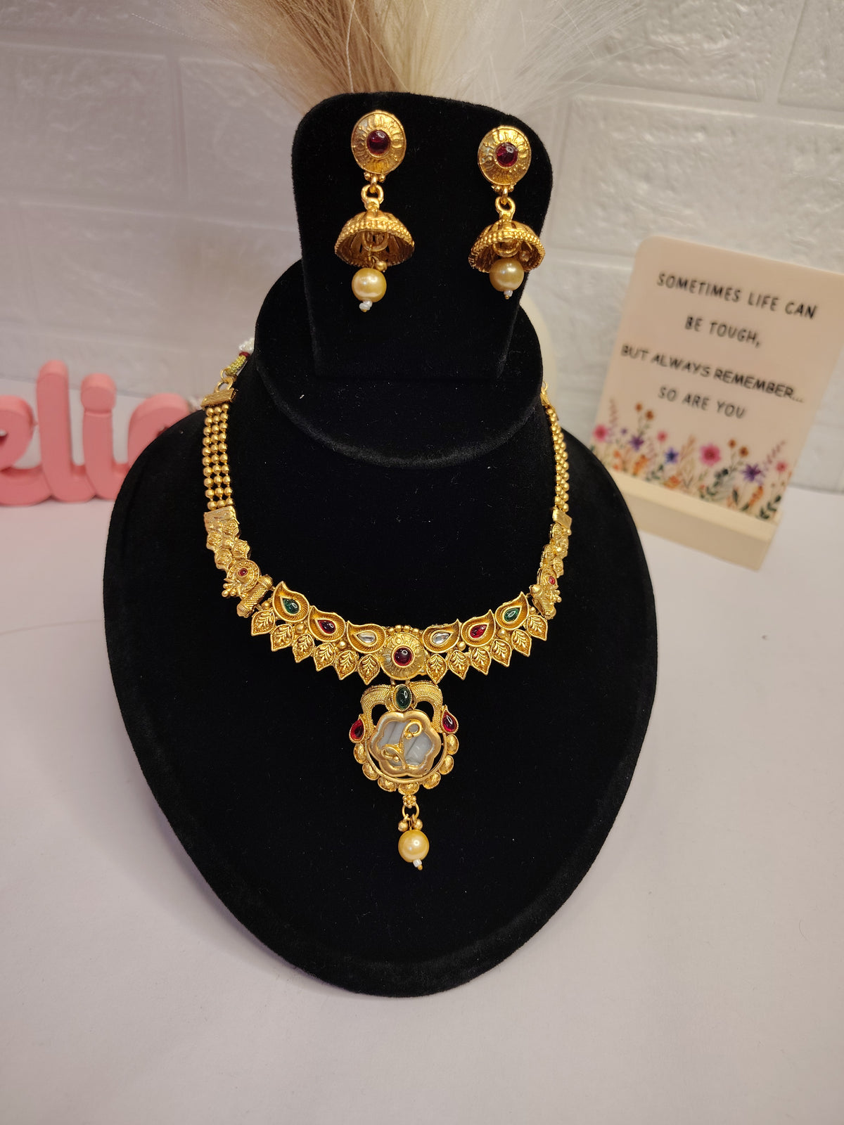 Royal Ember Gold Set