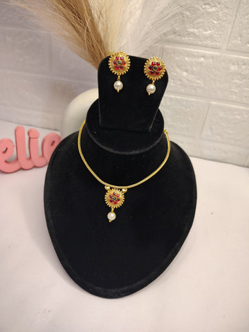 Golden Crown Elegance Set