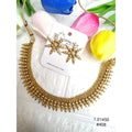 Stunning Gold Necklaces That Look Perfect with Sarees