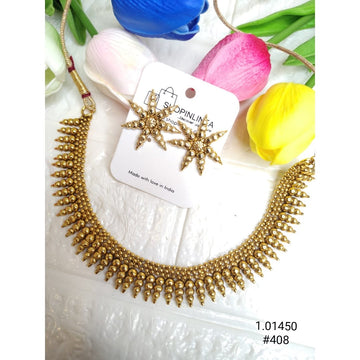 Stunning Gold Necklaces That Look Perfect with Sarees