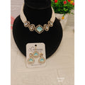 Pearl Choker Necklace – Elegant & Timeless Jewelry
