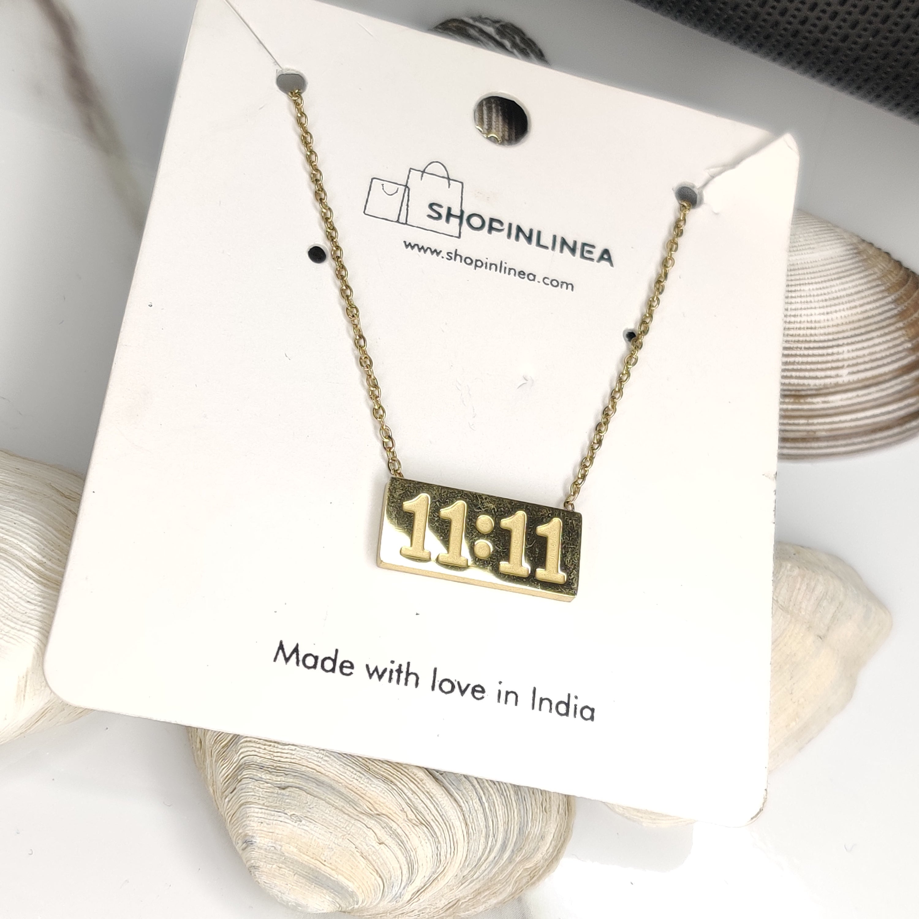 Minimal Aesthetic Necklace