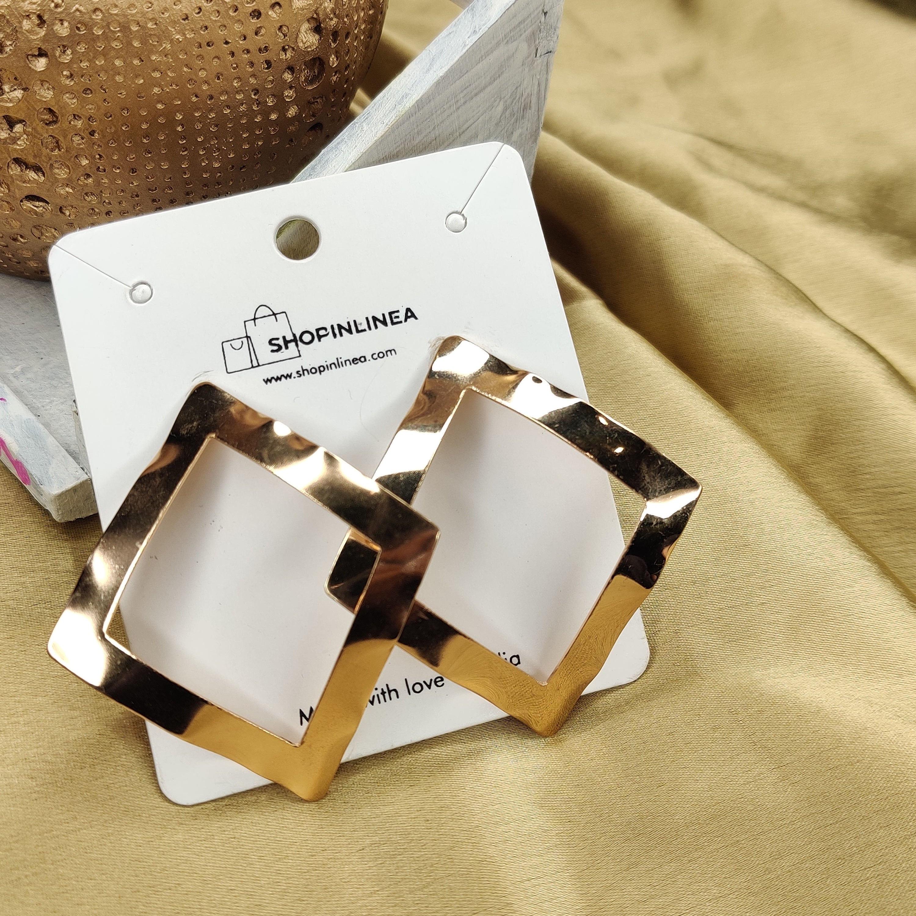 Geometric Big Danglers