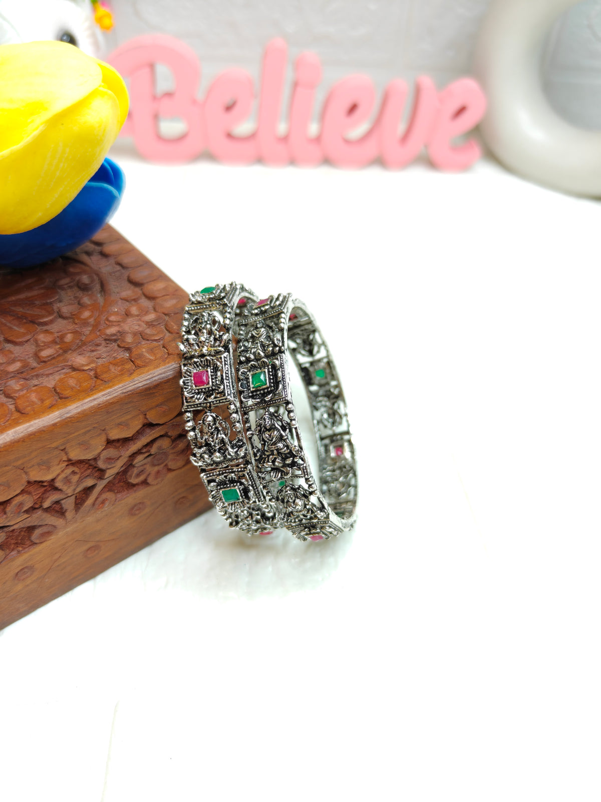 Sukkhi Silver Tone Bangles