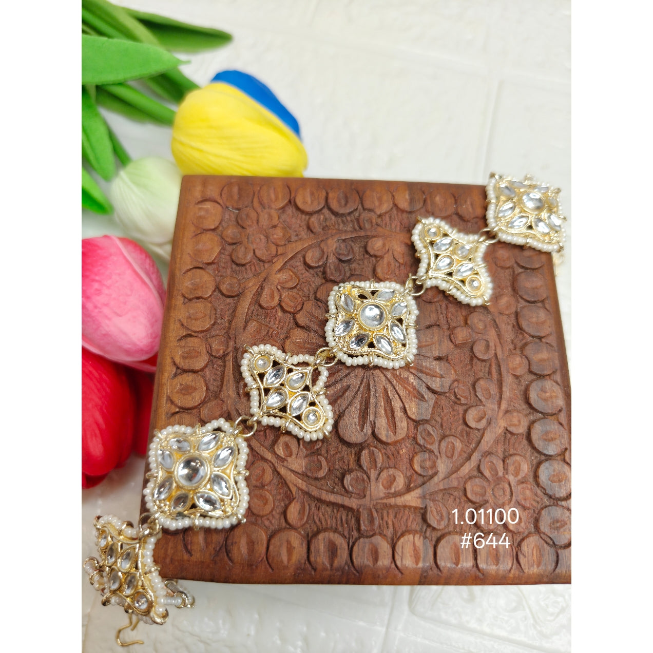 Elegant Gold Plated Kundan Matha Patti