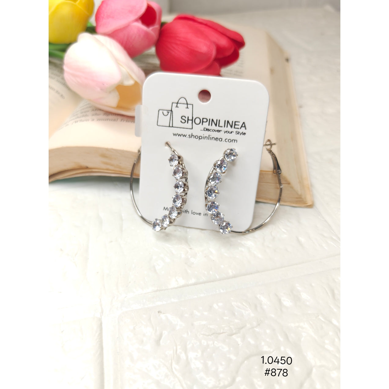 Minimal Silver-Toned Jewelry