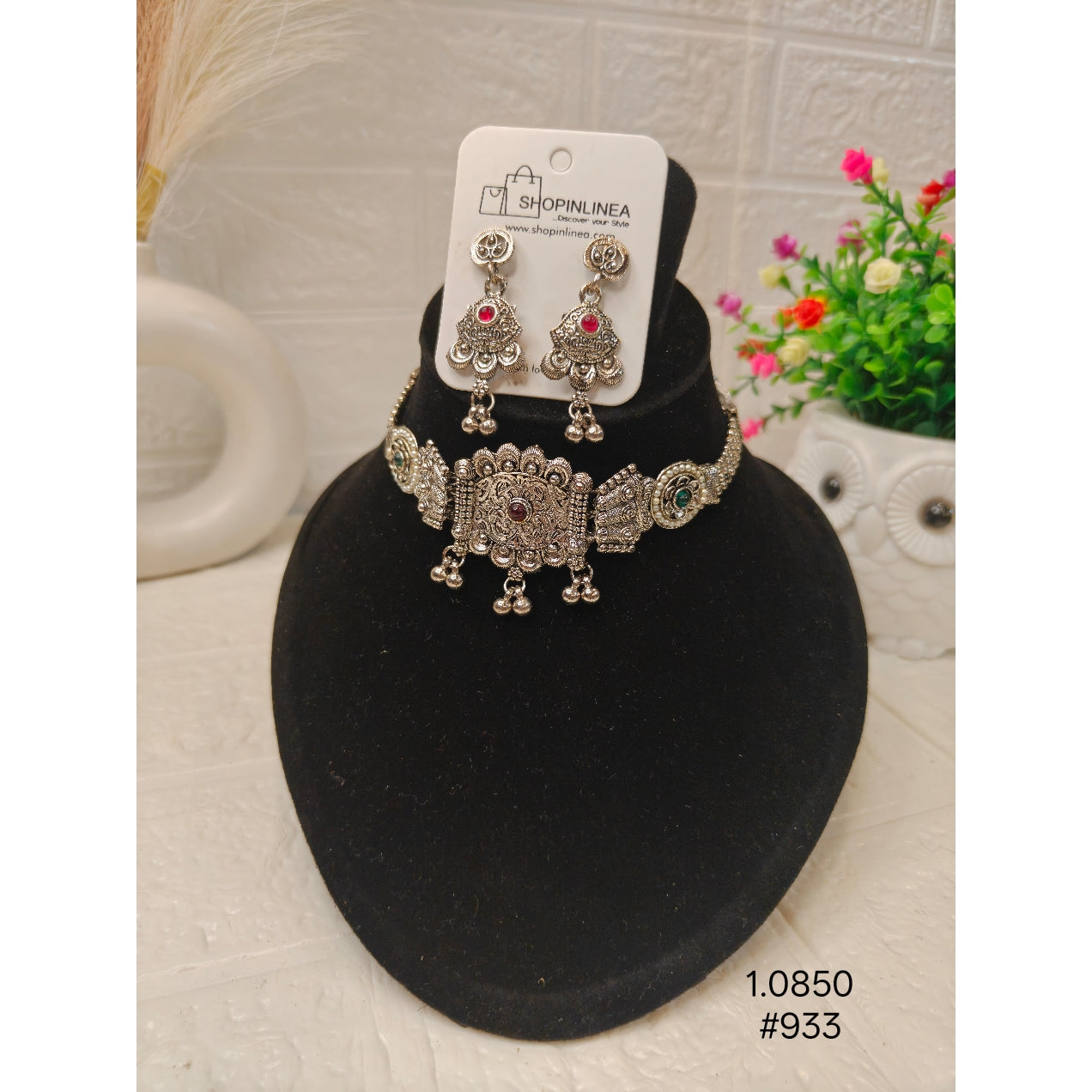 Oxidized silver motif choker necklace set