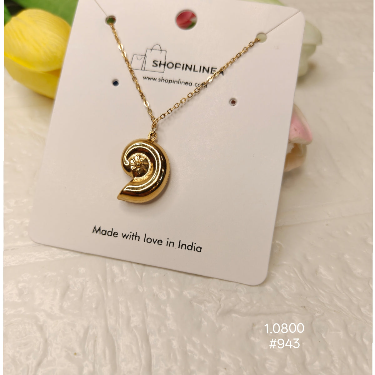 Gold Tone Spiral Pendant Chain