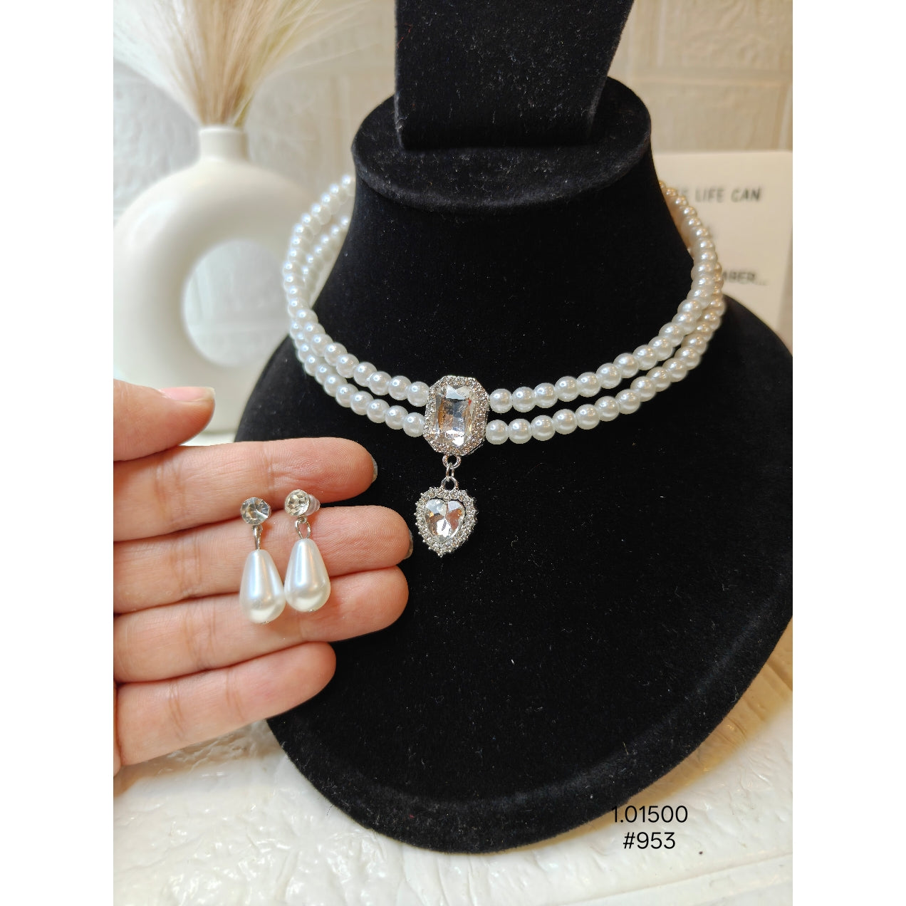 Elegant Pearl Heart Necklace  Set