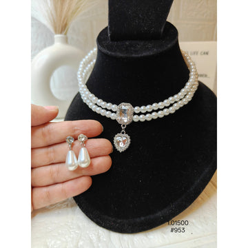 Elegant Pearl Heart Necklace  Set