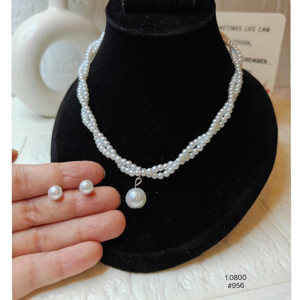 Classic Pearl Pendant Necklace  Set