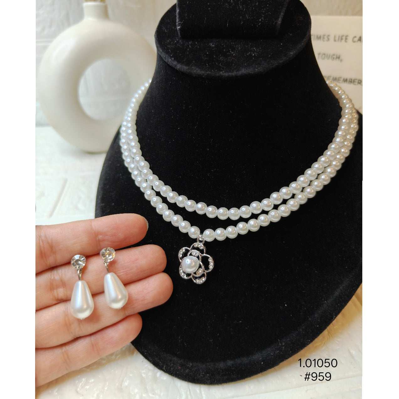 Premium Pearl Flower Necklace  Set
