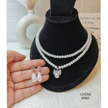 Elegant Pearl  Necklace Set