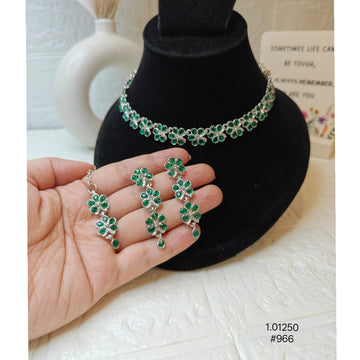 Elegant Green Stone Necklace Set