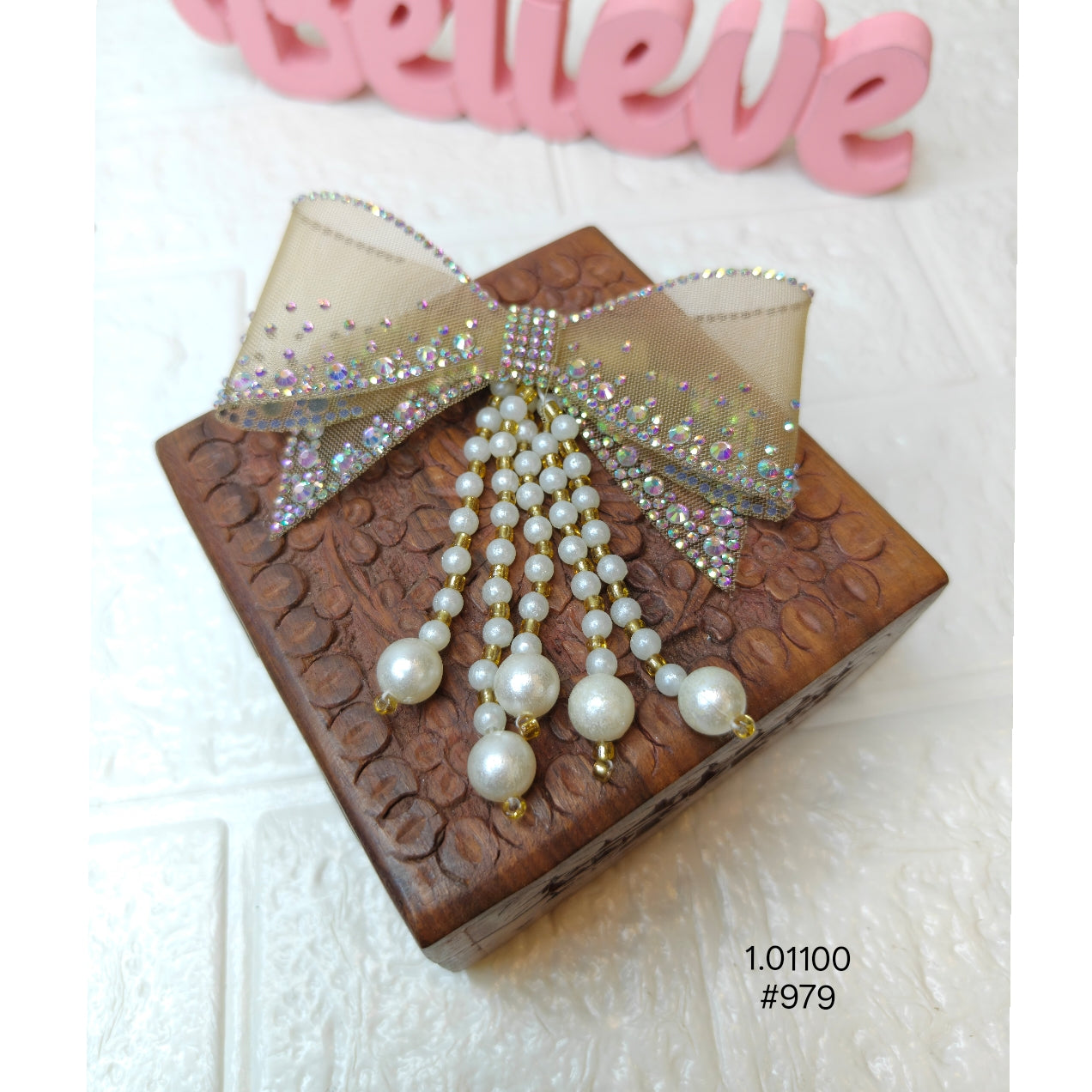 Pearl Tassel Bow Hair Clip