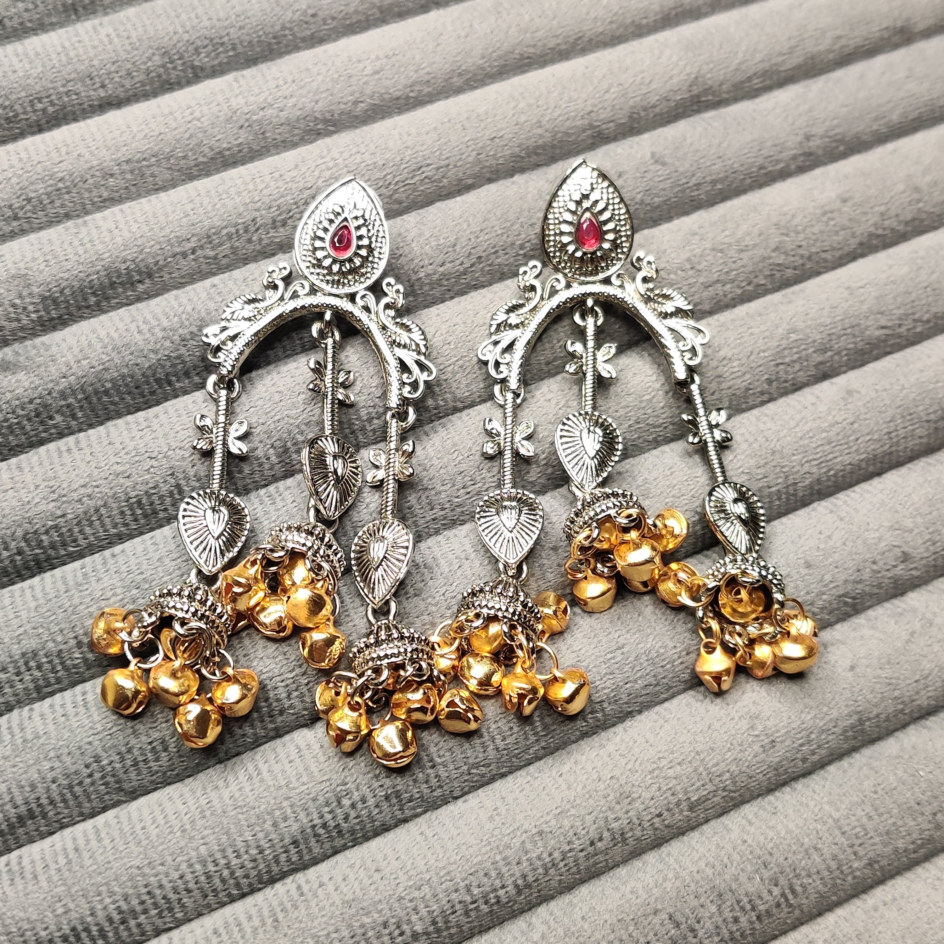 German Silver Vintage Style Earrings In Maroon